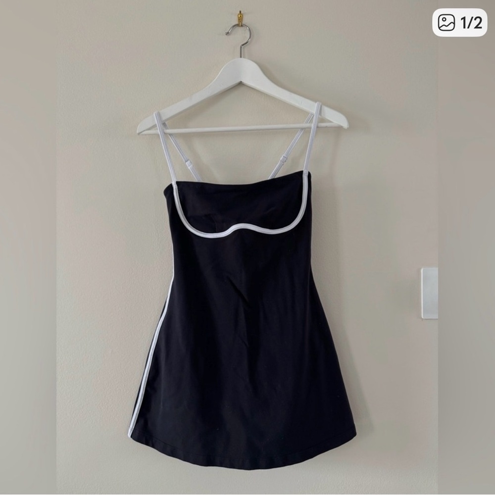 ALO Yoga Airbrush Streamlined Dress